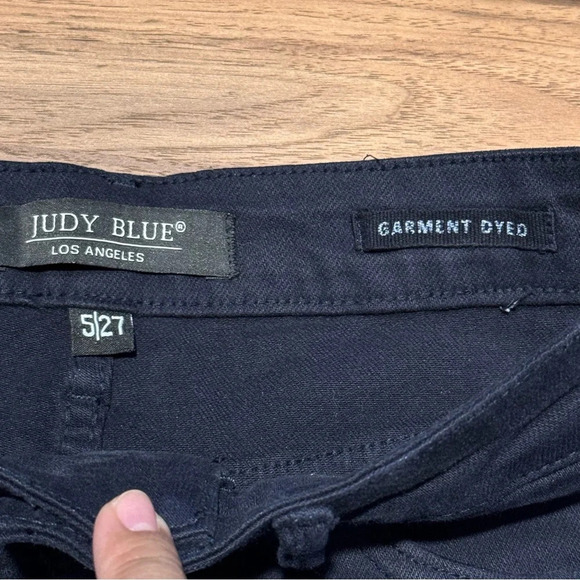 Judy Blue Navy Garment Dyed 5 Wide Leg Tummy Control Cropped High Waist Jeans - Picture 3 of 7